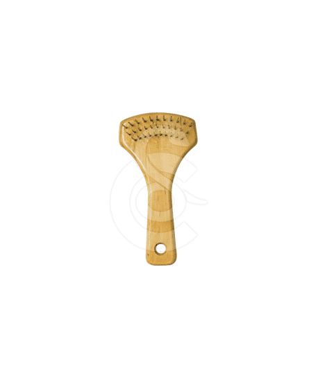 Brosse étrille en bois